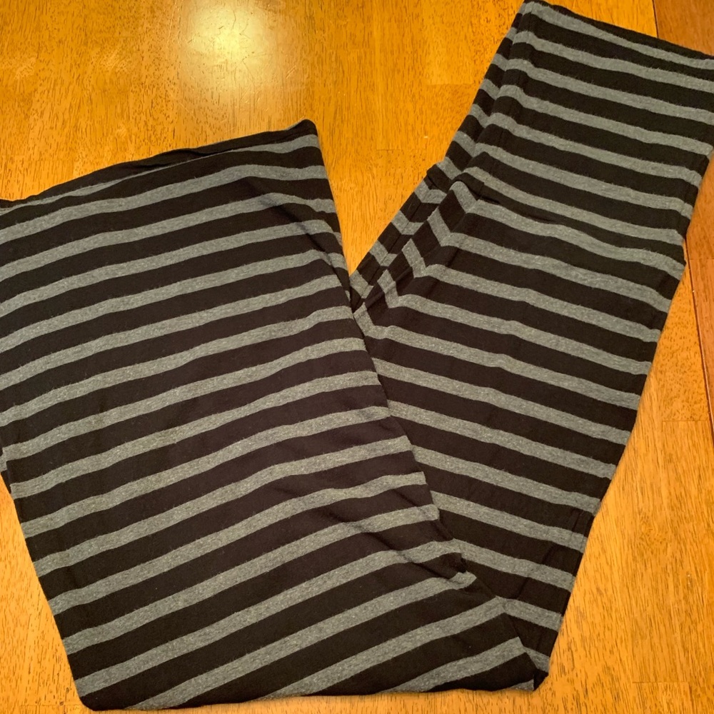 Gap Maternity Maxi skirt